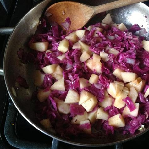 Red Cabbage and Apples Recipe