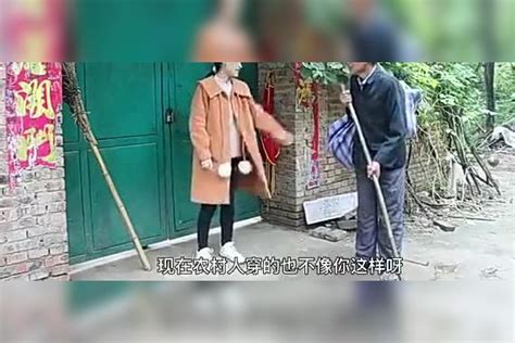 董事长装穷回家试探4个妹妹，没想到4人态度却截然相反 妹妹 态度 董事长