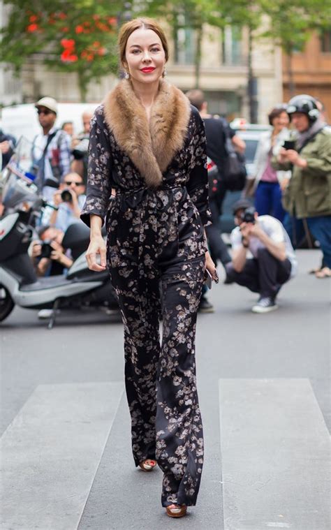 O look pijama nunca foi tão hot STEAL THE LOOK Street style Ulyana sergeenko Street