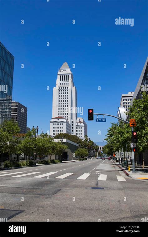 Los Angeles Downtown City Hall Stock Photo Alamy