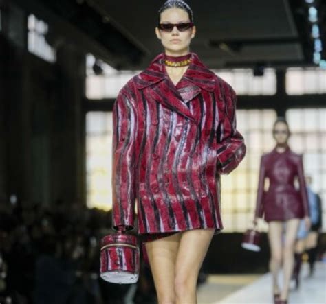 Milan Fashion Week Gucci Shines With Sabato De Sarno S Second Womenswear Collection Versace