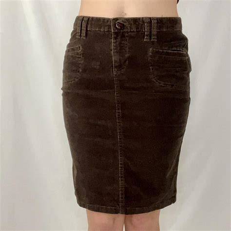 Brown corduroy skirt by Old Navy, size 0, I think... - Depop