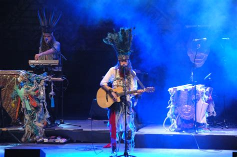 FESTIVAL DE LA PORTA FERRADA 2014 CRISTAL FIGHTERS Flickr