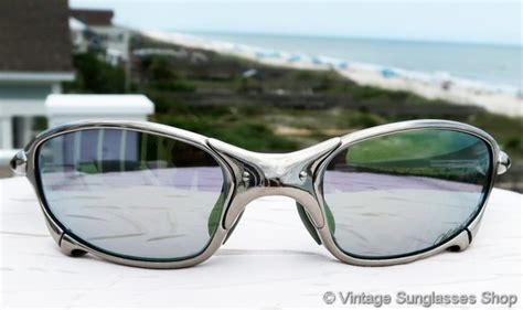 Oakley Juliet Ichiro 51 Polished Emerald Iridium Sunglasses