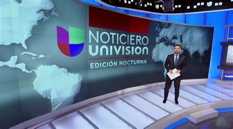 Noticiero Univisión Edición nocturna KDTV April 3 2020 5 35am 6