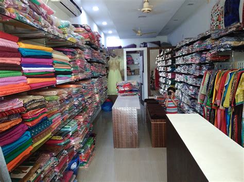 Best Wholesale Cloth Market In Punjab