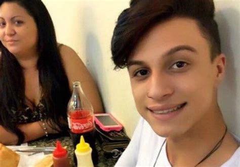 Mãe arma emboscada e mata o filho por ele ser gay DEOLHO NEWS