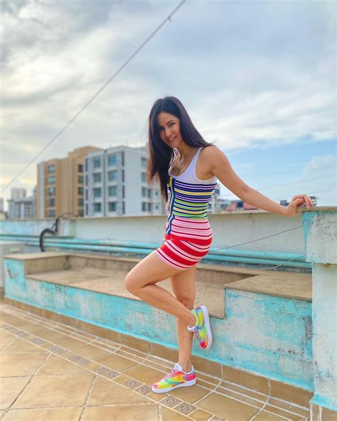 Pic Talk Hot And Stylish Katrina Kaif Telugu
