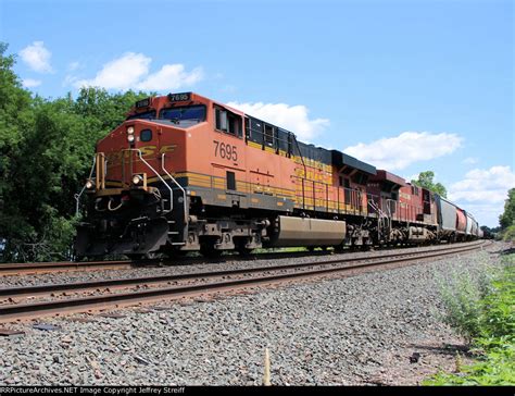 Bnsf 7695