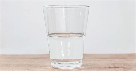 Acerca de Que Es Un Vaso De Agua Información del Vehículo