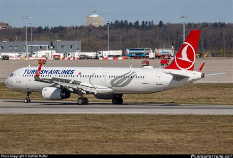 Tc Jsf Turkish Airlines Airbus A Wl Photo By Steffen M Ller