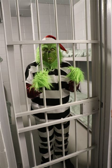 Grinch ‘escapes From Bay Minette Jail Gulf Coast Media