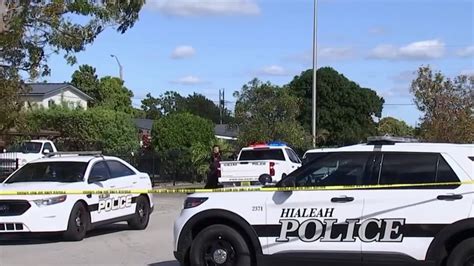 Un Hombre Es Herido De Bala En Hialeah La Policía Investiga El Incidente Telemundo Miami 51