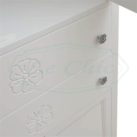 Colonna Bagno In Legno Bianco Shabby Chic Con Ante E Cassetti Cm