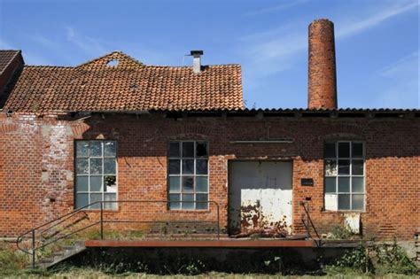 Innocent Photos Where Not Everyone Will Find Nude Models Pictolic