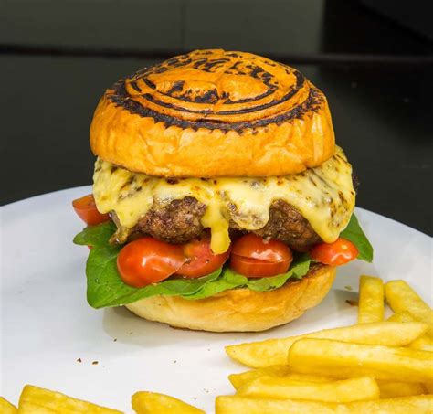 Burger Na Brasa Hambúrgueria Artesanal Passos MG Cliquei Achei