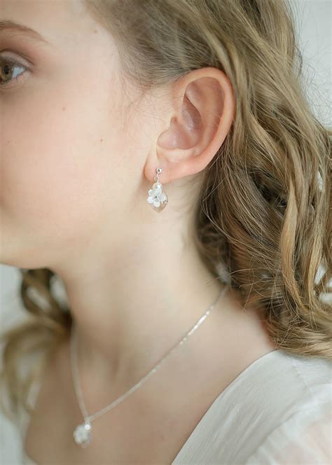 Boucles D Oreilles Enfant Pendantes En Nacre