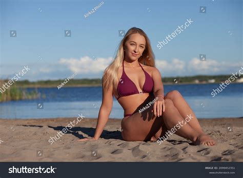 Beautiful Woman Sexy Bikini On Beach Stock Photo 2099452351 Shutterstock