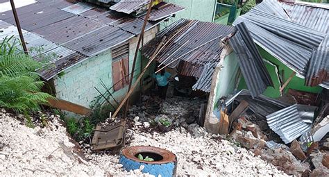 Empat Orang Meninggal Dunia Akibat Gempa M Di Jayapura