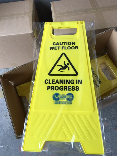 Customized Yellow Plastic A Shape Caution Wet Floor Warning Sign Board