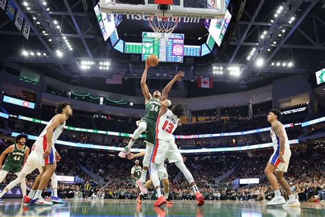 Milwaukee Bucks Vs Detroit Pistons Starting Lineups And Depth Chart