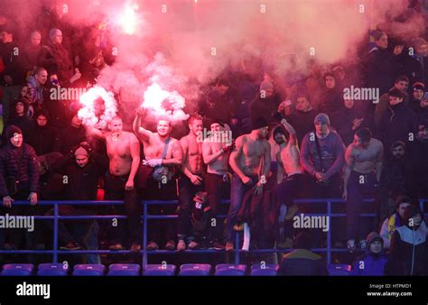 Ultras Unterst Tzer Fotos Und Bildmaterial In Hoher Aufl Sung Alamy