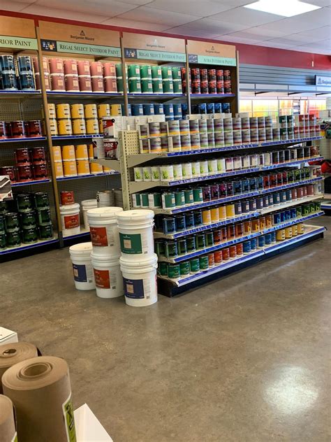 Tom moore legacy lives on as millions are raised in his honor 37