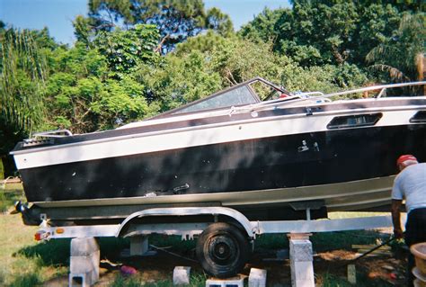 Chris Craft Scorpion Cuddy Cabin Boat For Sale Waa2