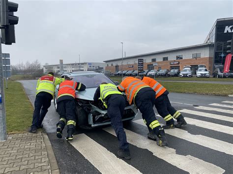 Flere Tilskadekomne Ved Trafikuheld Danmarkc Tv