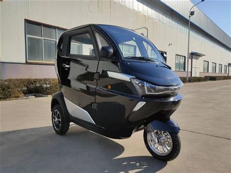 Runhorse New Energy Three-wheel Electric Vehicle For Passenger