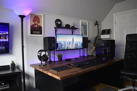 Clean Gaming And Music Setup Finished Thanks For All The Feedback