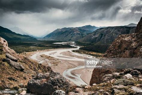 Santa Cruz River (Argentina) Photos and Premium High Res Pictures ...