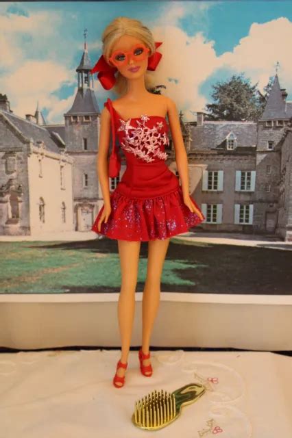 POUPEE MANNEQUIN BLONDE Barbie Mattel Fashionitas Robe Rouge EUR 9 00