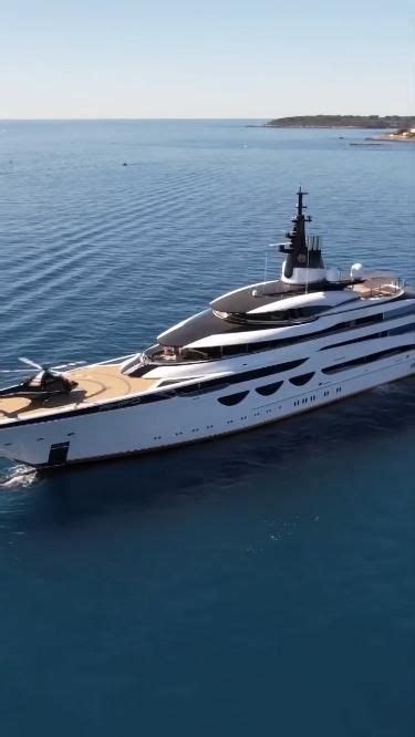 💲Billionaire lifestyle |💰Wealth and luxury lifestyle | Luxury yachts, Boats luxury, Yacht design