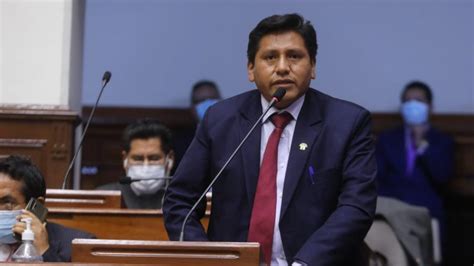 Congresista Wilson Quispe Renuncia A Perú Libre Radio Nacional