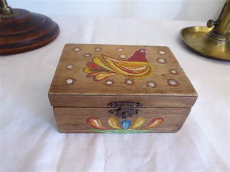 ANCIENNE BOITE COFFRET En Bois Peinte D Une Poule EUR 10 00 PicClick FR