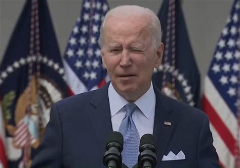 Biden Atraviesa Tenso Momento Tras Interrupci N De Su Discurso De