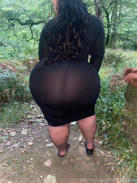 Thickgreekbleu Big Booty Amateur With A Juicy White Ass