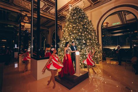 The Peninsula Express Christmas In Hong Kong Luxe City Guides