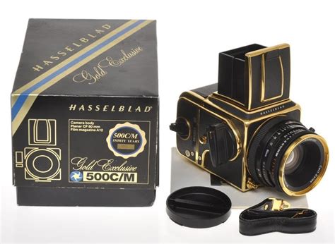 Hasselblad 500 C M Exclusive Gold With 80 2 8 Planar Cf Catawiki