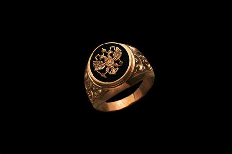 Эксклюзивные мужские печатки из золота ручной работы фото