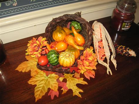 Fall Decorations - Thanksgiving Decorating Ideas | hubpages