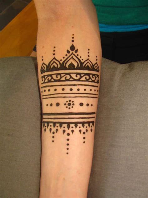 Elegant Armband Mehndi Designs Sheideas