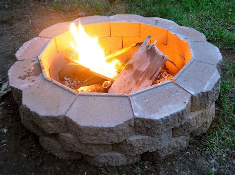 easy-diy-fire-pit-ideas | Best Backyard Gear