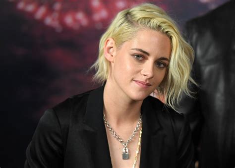 Kristen Stewart Just Brought Back Her 2016 Bleach Blonde Hair
