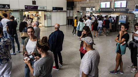 Renfe Empieza A Aplicar Medidas Para Evitar El Mal Uso De Los Abonos