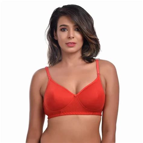 Padded Ladies Plain Cotton Bra Red Size 32b At Rs 72 Piece In New