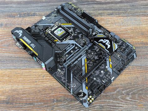 Обзор и тестирование материнской платы ASUS TUF B360-PRO GAMING: с ...