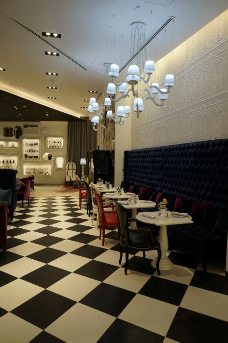 Fanajeen Cafè Doha Qatar Karman