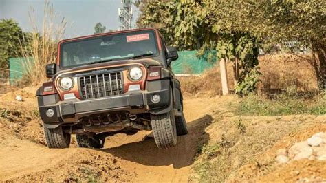 Mahindra Thar Vs Jeep Wrangler Detailed Comparison Spinny